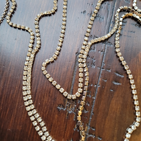 2 Rhinestone necklaces - Picture 3 of 5